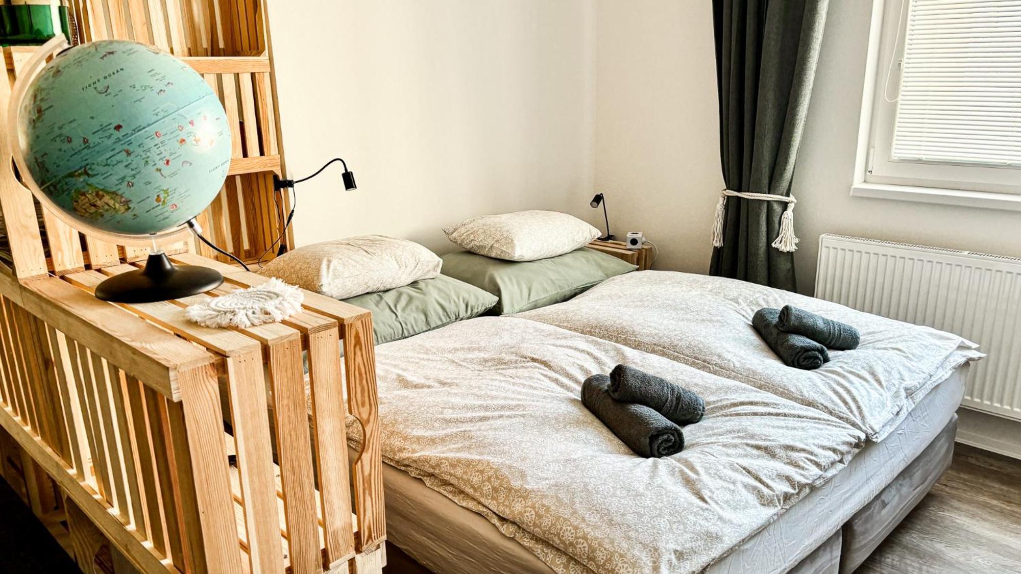 Remote Work Friendly Zahradni Apartman U Jezera 스테어스프레비 외부 사진